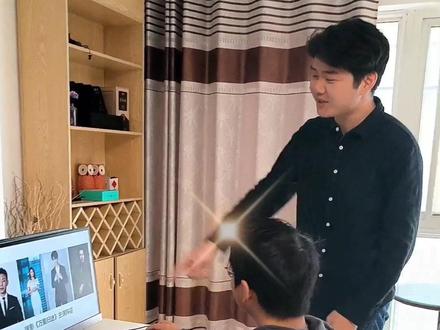 电影级的PPT怎么做
给《万里归途》做套PPT模板
#ppt #PPT模板 #ppt教学 #万里归途