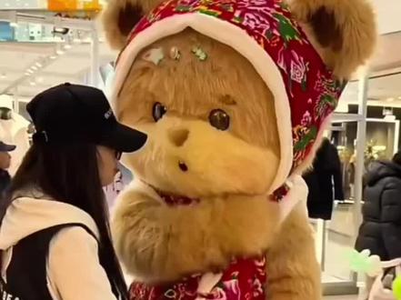 搜索(暴暴熊)太可爱了,他能治愈一切不开心😃👍🏻