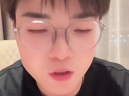 #河南三妹 #河南三妹脚被烫伤,蒋助理哭的稀里哗啦,很自责#上热门 #上热门🔥 #上热门话题🔥🔥🔥