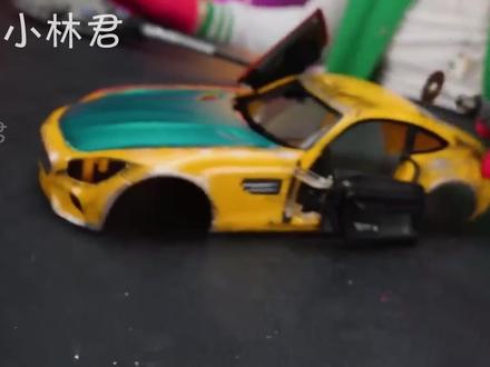 兄弟俩改造一辆玩具小汽车!你喜欢哪种风格?