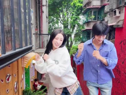 花小龙太反差了哈哈哈 #高甜来袭 #花小龙 #龙王夫妇