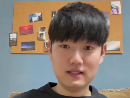 韩国人挑战曹氏鸭脖 #美食 #在珍 #我是吃播 #吃货日常 #看土味视频品百味人生