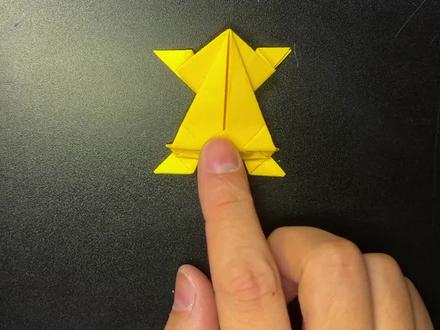 一按就会跳远的青蛙折纸,快收藏起来带宝贝一起折吧#青蛙折纸 #手工折纸 #手工diy #手工制作 #折纸教程 #折纸 @抖音小助手