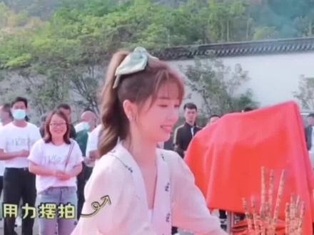 “400亿千金”虞书欣:王思聪都要给面子,28岁不红回家继承家产#虞书欣 #虞书欣作 #虞书欣富婆