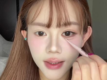 两笔画出5D肉感#卧蚕