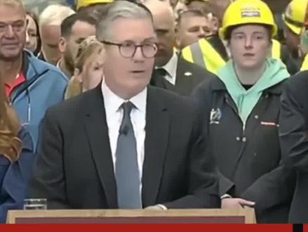 斯塔默拒绝晚宴回国原因