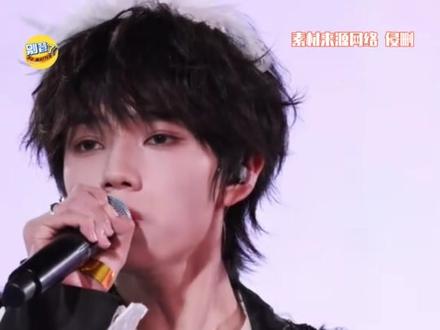 “想踮起脚尖找寻爱”,怎么不算表哥的回应#橹穆 #穆祉丞 #王橹杰 #tf家族新年音乐会 #磕糖