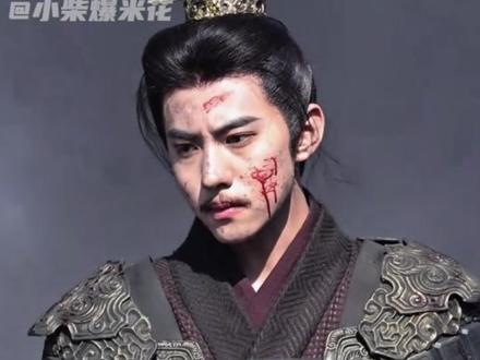 誓死拥护这个铮铮大王!!#刘轩丞#至今不知道刘轩丞题海战术的坏处#刘轩丞把题海战术玩明白了#刘轩丞allin角色体验卡#刘轩丞说和粉丝是青苔配小花