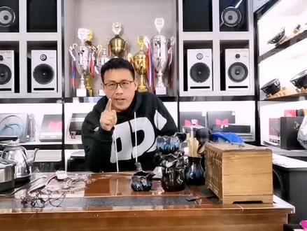 加装了低音炮或者DSP原车喇叭在行驶当中会发出嗡嗡声怎么办,不要着急我来告诉你#汽车音响改装 #汽车隔音降噪 #音响发烧友 #郴州哪里改装汽车音响 #音响改装 #汽车喇叭 #汽车隔音 #汽车音响调音 #郴州哪里改装 #音响 #郴州市音响改装 #汽车改装升级 #郴州市皇家汽车音响 #音响调音教程 #郴州汽车音响 #改装音响的注意事项 #汽车维修 #模型