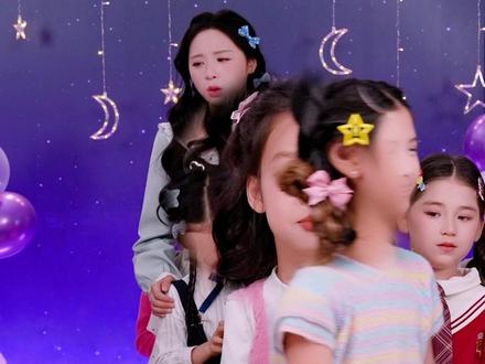 摸公仔猜萌可大放送!你能猜到这是什么萌可吗? #奇妙萌可 #奇妙萌可之闪耀流星 #搞笑 #游戏 #挑战