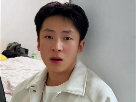 强迫豆包给我发红包#折磨豆包 #豆包我可没惹你 #抽象艺术