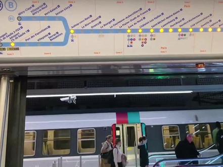 巴黎戴高乐机场丝滑入境+交通指南
#一个人的旅行#到达巴黎
