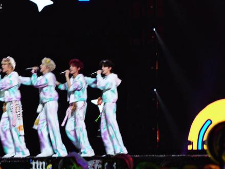 就算天都塌了下来 有我们五个人在!
#无所不能TOP