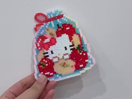 驯服烫画机 | 格力特烫教程 烫画机真的太方便了!
真是解放双手了。
但是具体的烫画机参数还是需要慢慢摸索~
我的是145℃,25s,
但是不同品牌豆子熔点也不一同。
希望我的参数可以帮到大家哦~
#烫画机 #拼豆界来了个天才 #拼豆 #拼豆邪修小技巧
#抖音第0届拼豆大赛