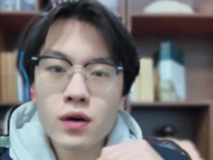 二次实名一直不显示该怎么做#和平精英#二次实名#腾讯健康系统#和平精英新皮肤