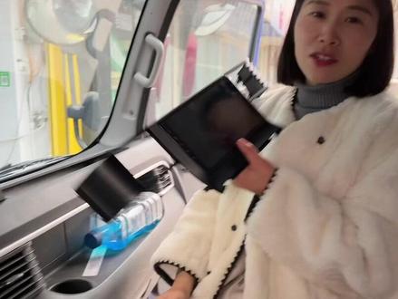 #上热门 江淮骏铃V6 拆掉收音机,升级倒车影像和车载娱乐,货车最好装个四路监控,倒车转弯减少盲区,最不济的,倒车影像肯定要有吧,车身长,花点小钱减少不必要的麻烦。#货车司机的心酸 #货车倒车影像 #倒车影像 #界首