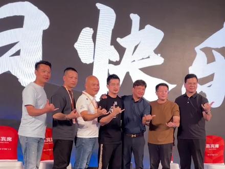 给林总一个不一样的生日体验,生日快乐#商业思维 #线下课 #生日快乐 #汽车后市场短视频培训 @含泪血赚·6哥 @领结站修车行