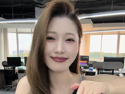 迈乐的毒液2.0T有多值得买呢!毒液系列迭代新款!综合性能强 #洞洞鞋真爱粉 #洞洞鞋大军 #洞洞鞋的舒适感 #脚感舒适洞洞鞋 #鞋子实用功能