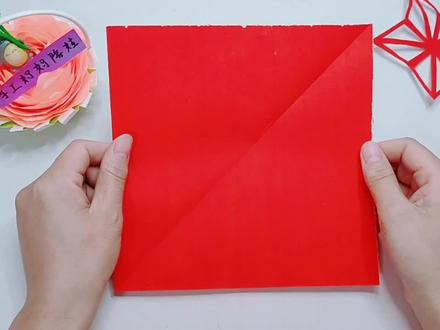 巧剪中国结教程!#非遗文化 #手工制作 #剪纸教程 #爱手工爱生活 #创意手工