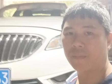 别克威朗6AT换油进行中。。。。#汽车保养与维修 #更换变速箱油