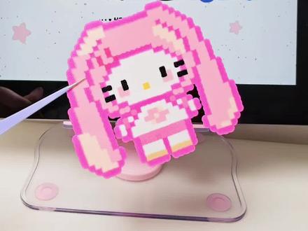 每个人烫豆方法不一样哈,我的方式可能有点邪修哈,有什么问题评论区讨论哈#冷知识科普 #拼豆教程 #手工diy #邪修 #一般人不告诉他