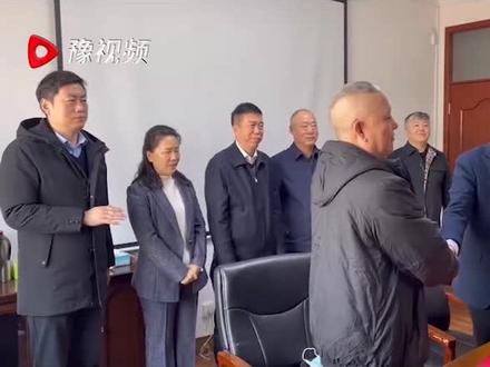夺冠后首日走访女足队长老家,王珊珊父亲:期待亚运会再夺金