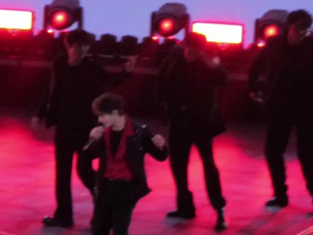 @柯淳 跳午夜恰恰舞~你怎么跳我怎么喜欢#午夜恰恰舞 #柯淳跨年晚会