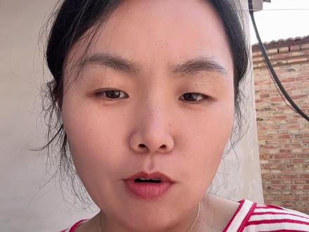 我不会是最后一个知道的吧,电瓶车充不进电去,不用换电瓶,一招轻松解决,省掉几百块钱。#电瓶车充不进电 #电瓶车饿死了 #生活小妙招