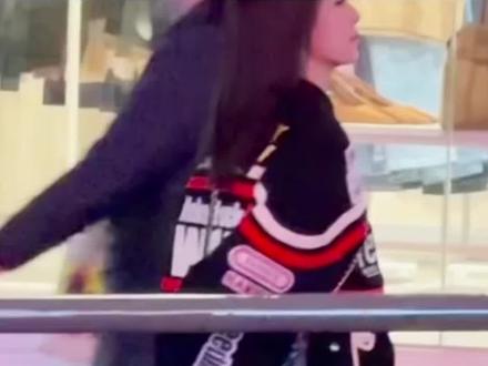 多拍多出去玩呀
#白鹿 #李佩仪 #叶璃