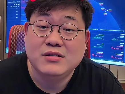 今天散户没有割肉,最近一俩周会出一个非常好的买点。#李一恩 #光模块 #算力