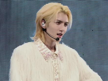 果果勾勾手妈妈就过来了#灵超 #岳岳pinkray#oner#troublemaker #双人舞