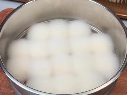 终于做上霉豆腐了 #在家自制毛豆腐也太好玩了 #晒出你们觉得很香的美食 #我在抖音看毛豆腐 #抖音年味争霸赛