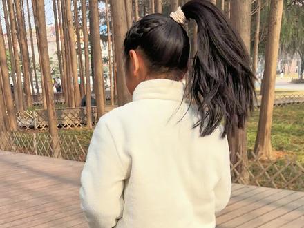 一起画可爱的爪爪冰棍吧!“你以为我在割韭菜,其实我在教世界废物利用✨你的价值,你说了才算”#疯狂动物城 #恩米丙烯马克笔#尼克#爪爪冰棍#画画