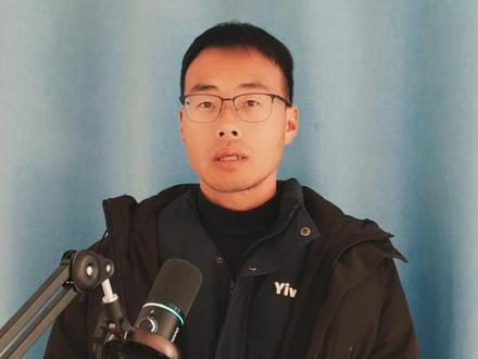 华为Mate80屏幕挖孔变胶囊,在于1个开关,你知道吗? 统一上了3D人脸识别功能,华为Mate80系列蛮有性价比。但屏幕上不好看的3个挖孔可设置为胶囊形态,你知道吗,不会的我来告诉你。#华为手机使用技巧 #隐藏屏幕挖孔 #可靠的Mate #华为Mate80 #鸿蒙越用越香