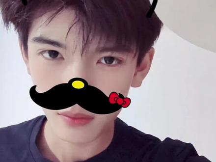 一秒就学会#鸳鸯戏DJ #手势舞 #简单易学