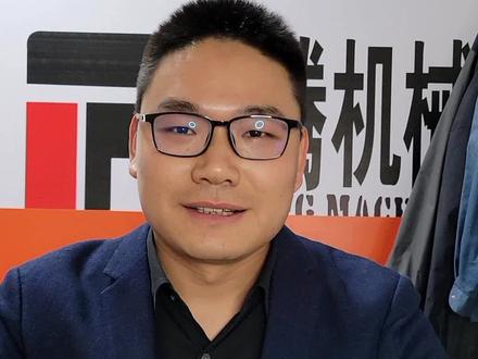 新疆的机会来了,哈密作为东大门,首当其冲,总投资899的项目动土开工#挖掘机#二手挖掘机#哈密#工程机械@DOU+上热门