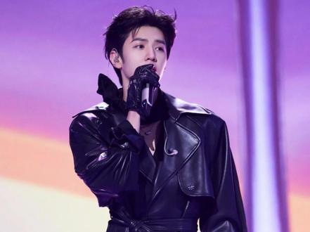 不允许任何人忤逆白鹿对陈哲远的评价,就这样陈哲远都发了26万红包!#陈哲远 #白鹿 #春晚 #春节 #白鹿说陈哲远是951的原因