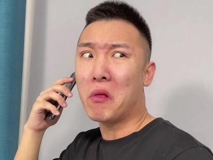 不谙世事的老实人红帽子不懂财不外露的道理,王金刚已经嗅到了危险的气息。屠龙一出,纷争四起
