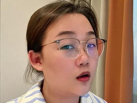 赵露思最应该感谢的是自己,是她自己努力改变了自己的命运#赵露思 #星光大赏#赵露思星光大赏年度影响力艺人 #许妍 #赵露思星光大赏