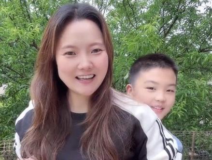 给你们介绍哈我的两大摄影师。#我的农村生活 #