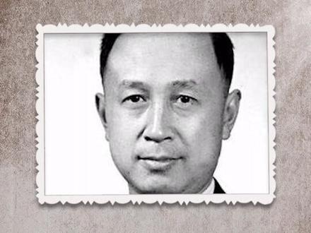 #老照片 #亲戚 还有哪些名人是亲戚你知道吗?我提名:倪匡和亦舒@抖音小助手