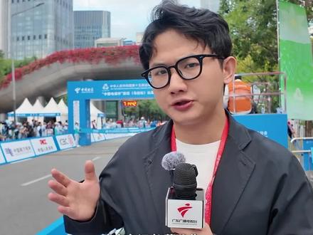 11月15日上午,全运会历史上首个跨境马拉松赛事,在深圳湾体育中心鸣枪起跑!男子组和女子组的健儿们精神抖擞,共赴这场跨越深港双城的马拉松之旅!(广东台记者蒋弘业)#媒体精选计划 #记者在现场 #2025全运会