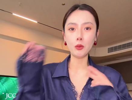 一款超级舒适的亚麻天气套装,上身舒适的同时充满了休闲风,度假风#慵懒衬衫女高级感 #亚麻套装超有范 #高颜值穿搭 #时尚穿搭