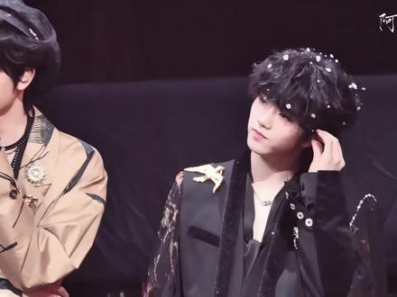 桂瑞太阳与地球舞台talk消音 自消音配字幕 有几段粉丝太热情消不干净 #桂瑞#张桂源张函瑞 #TF荣耀之战