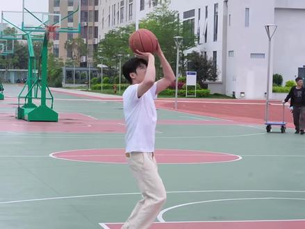 我的哥哥像科比
#檀健次 #小炭火 #流量助推#抽象