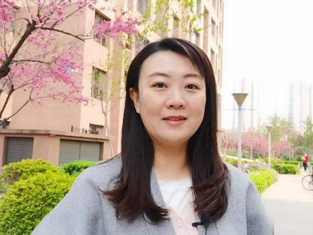 "落叶"是falling leaves 还是fallen leaves 呢?#英语语法 #翻译 #萌知计划