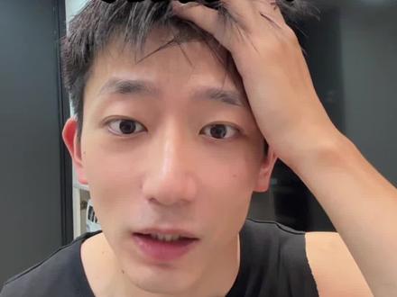 男生简单变帅之如何去黑头! 啊!#男生变帅成本有多低#柏翠丝去黑头鼻贴 #收毛孔 #柏翠丝鼻贴 #去黑头