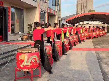 祝芳村三毛老板生意兴隆,财源广进。#抖音小助手我要上热门