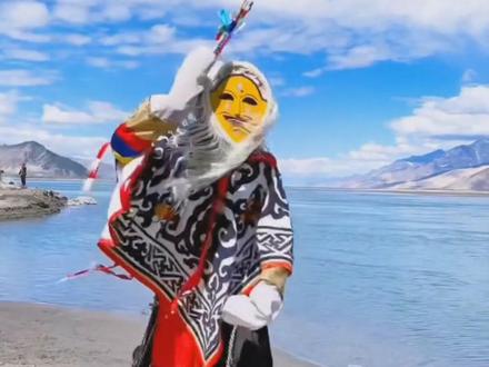 六年级语文下册《藏戏》使用视频分享#能歌善舞的民族 #民族特色民族文化 #弘扬和传承民俗文化