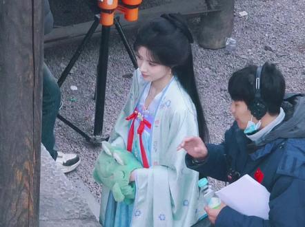 #卢昱晓 女神瘦到60斤了